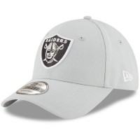 Men's Oakland Raiders New Era Gray The League 9FORTY Adjustable Hat 2485382